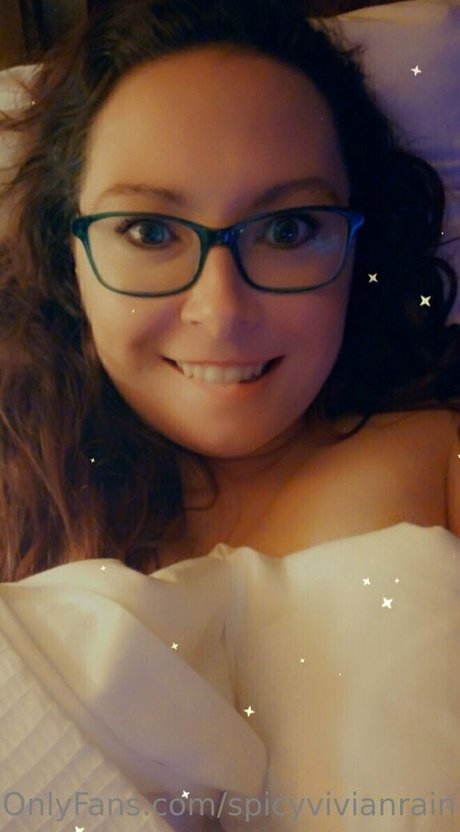 spicyvivianrain sex pornstar image