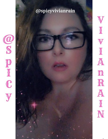 spicyvivianrain sex model pics