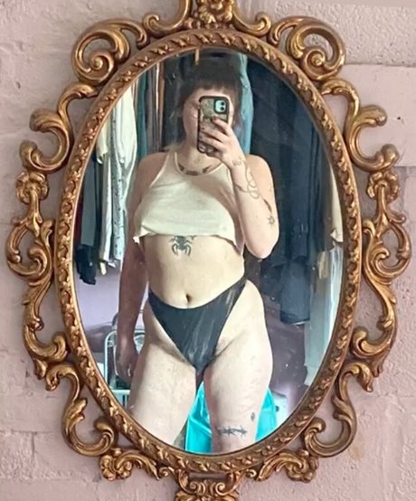 Bree McGee erotic model photos