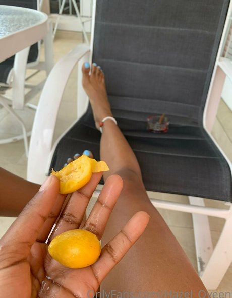 hazelqveen model adult image