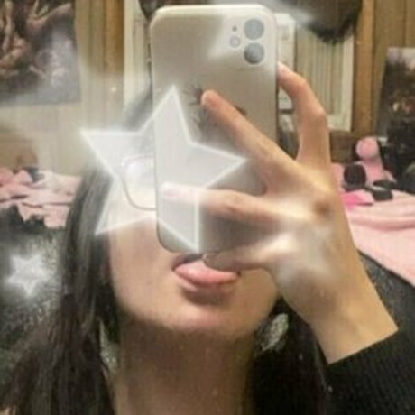 x grimkitty model high quality pic