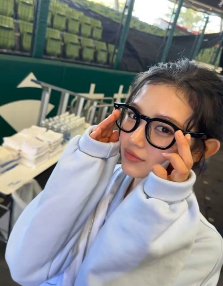 Danielle Marsh high quality pornstar image