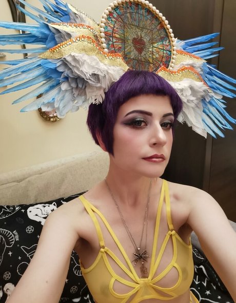 esfiriya tudor best model img