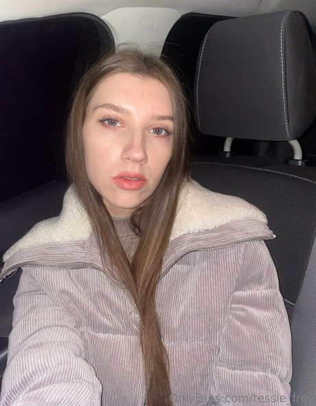 tessie free nude pornstar pic