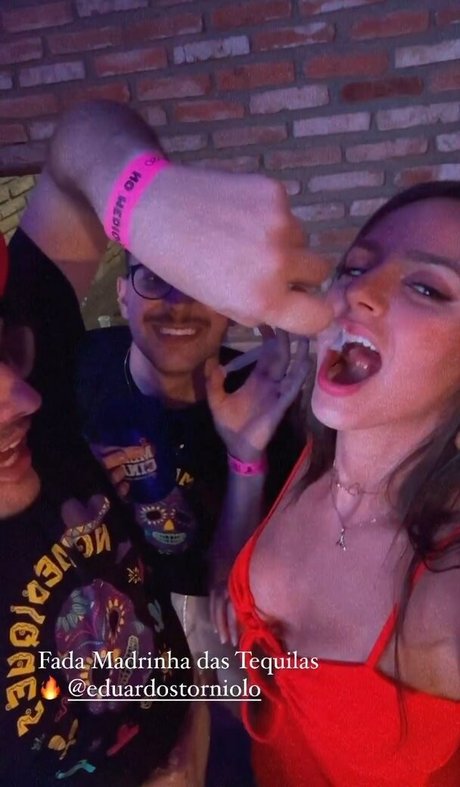 Thaieny Kenis xxx pornstar gallery