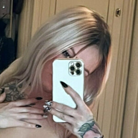 Pandacorn0 pornographic actress img