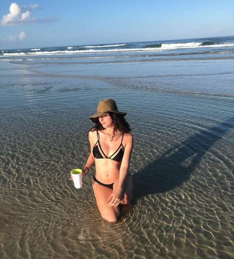 starrysighh model pornographic pic