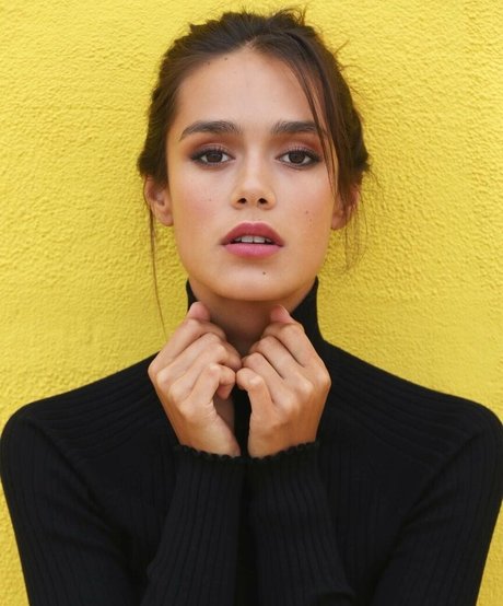 Narine Kagramanyan star erotic images