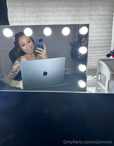 jsmnzxr nude pornstar pics