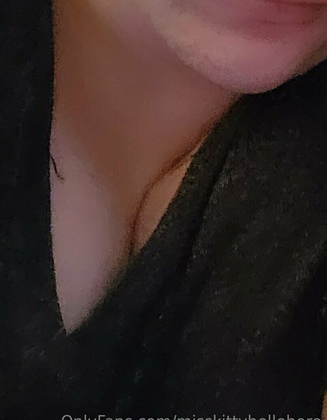 misskittyhellebore pornstar pretty images