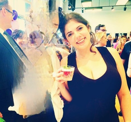 Emily Helen Barry sexy actress galleries