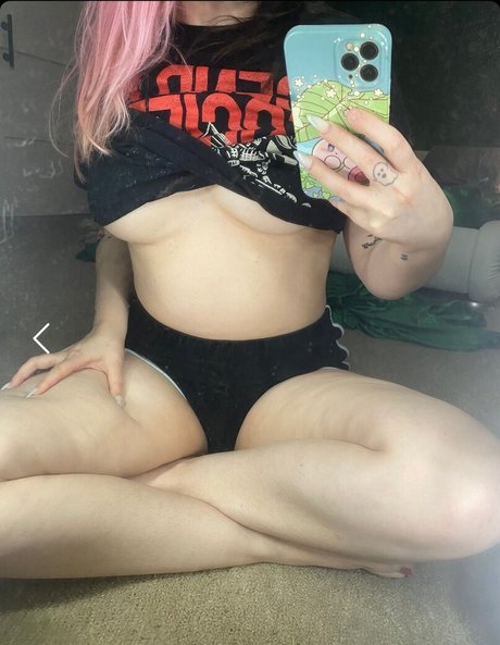 Thehayleybaby pornstar sexy picture