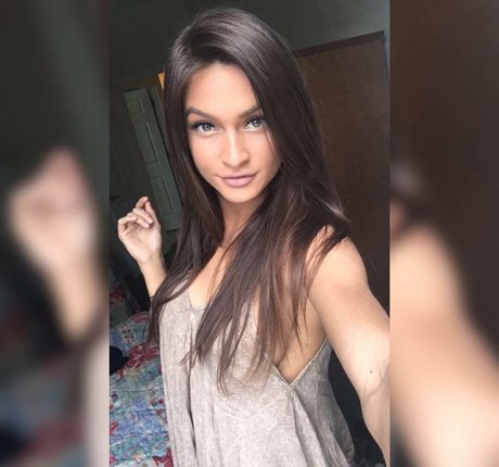Kayla Giarrusso star sexy pictures