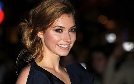 Imogen Poots nude star img