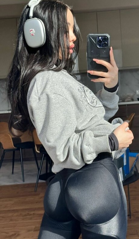 lyna com sex star gallery