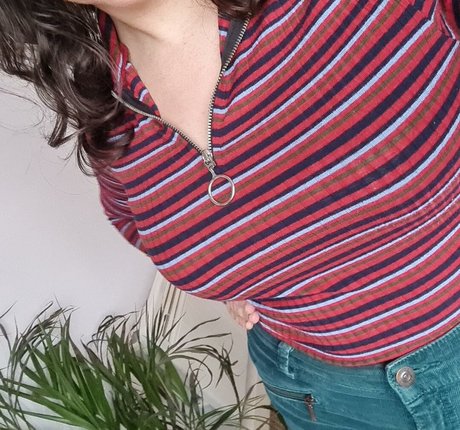 Georgia Veitch exclusive star photo