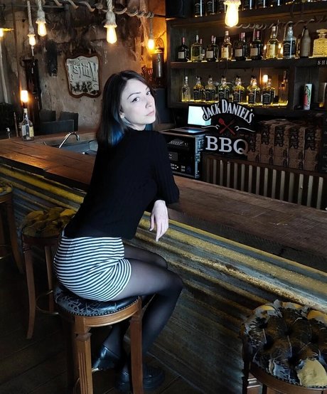 Thais joga pornstar sex images