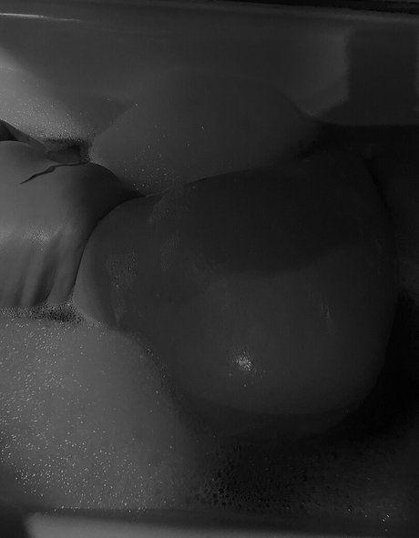 Justyna Czerwinska pretty model image