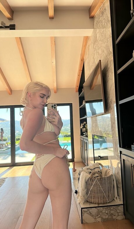 skyebluewantsu pornographic star galleries
