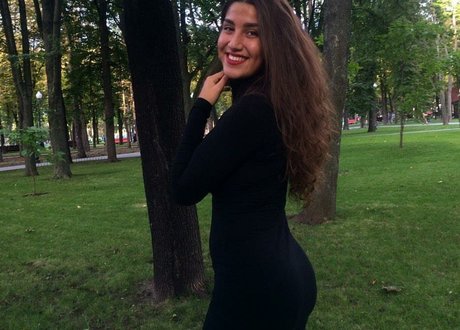 Valeriia Simavonian high quality model pics