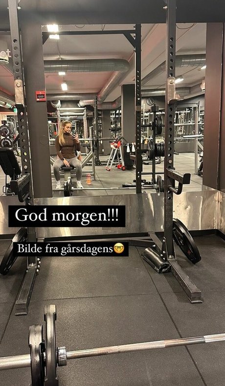 Musarita model sexy gallery