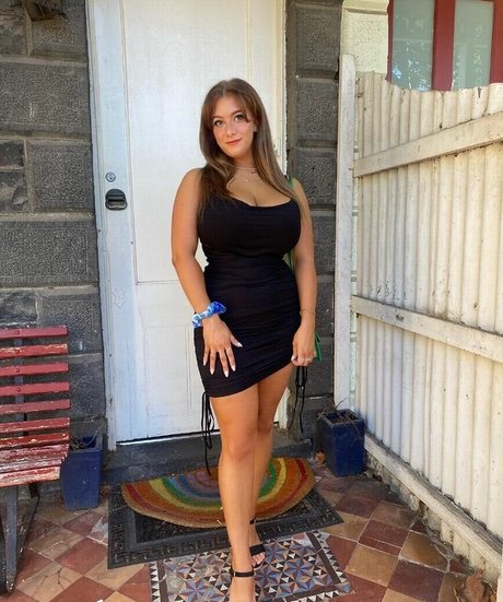 Becca M star erotic pics