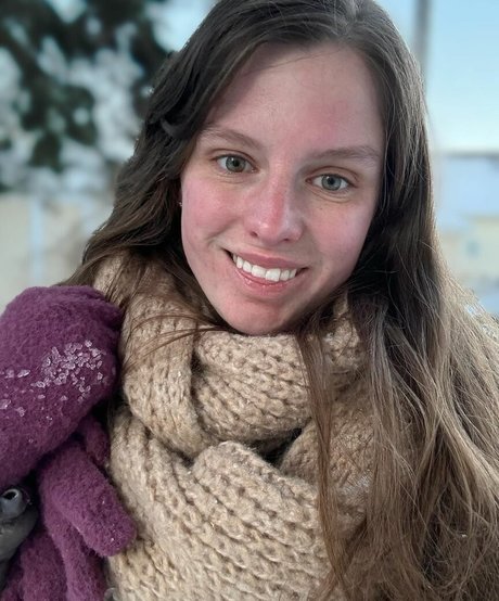 thenaughtykim pretty actress pictures