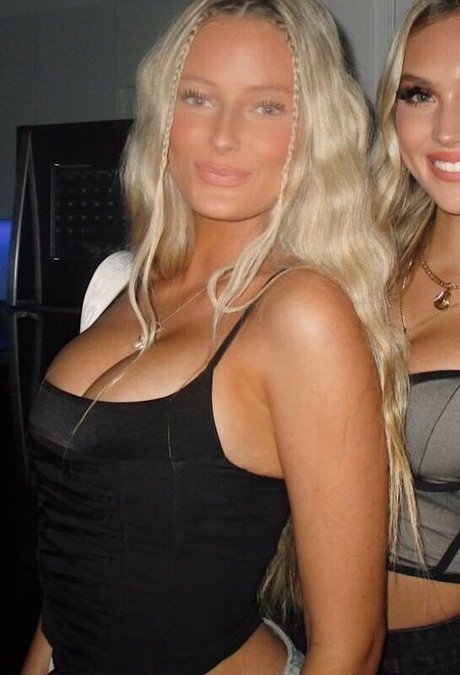 tanned onlyfans free nude picture