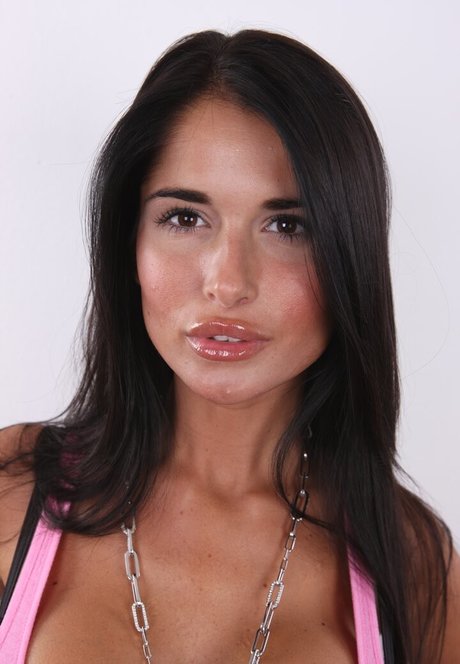 Nikola Jiraskova model sexy img