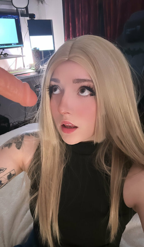 Cassierayxo high quality actress photos