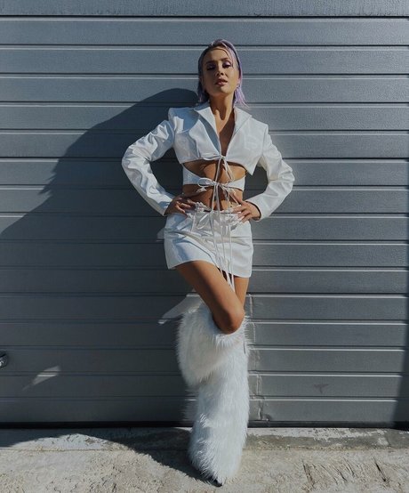 Klava Koka nude actress photo