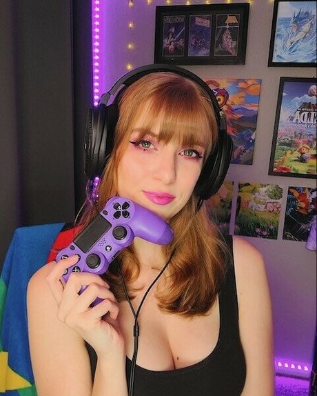 MaryMajora pornographic star pic