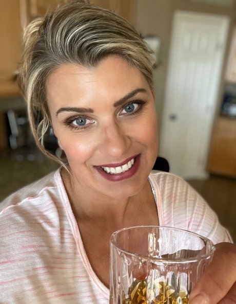 onlyneatbunny star xxx photo