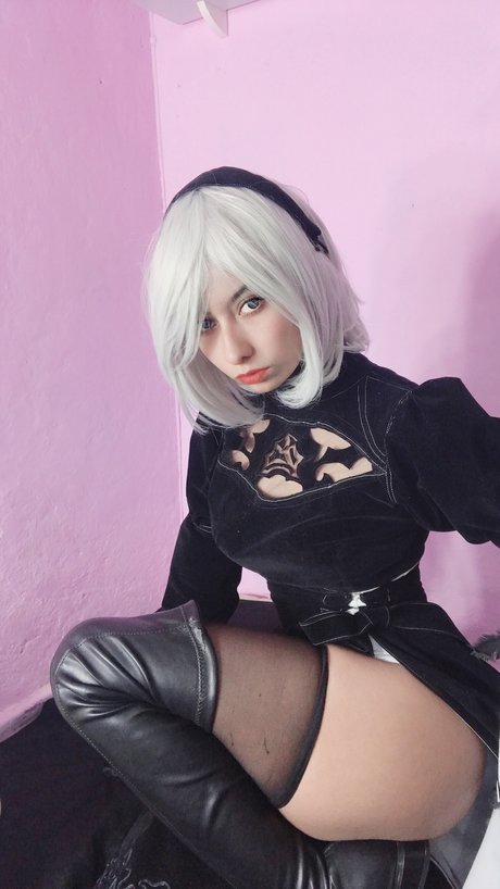 Lily waifu model naked image