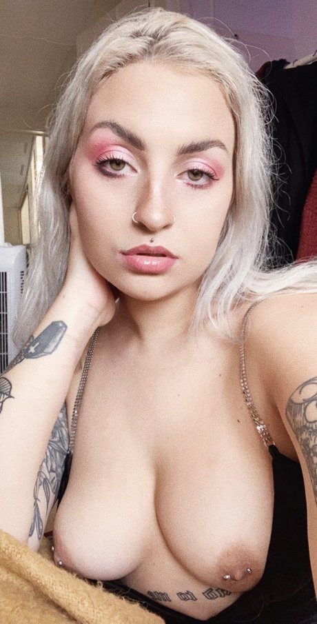 Pinustri model xxx pics