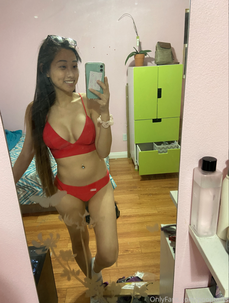 Aimyyz free pornstar photo