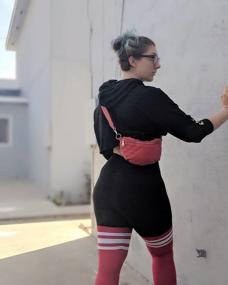 Mel Capperino Garcia top model photo