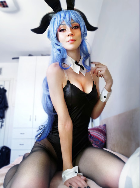 Michal Cosplay_ erotic pornstar pic