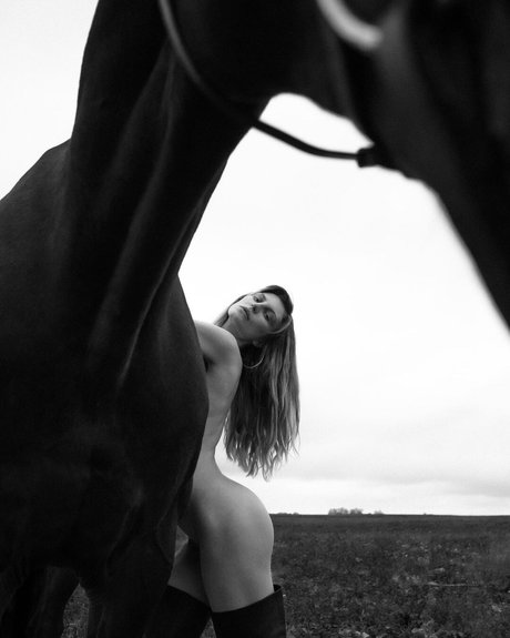 Lena Stepanova model hd photo