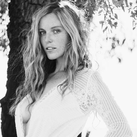 Stella Hayes_ model erotic img