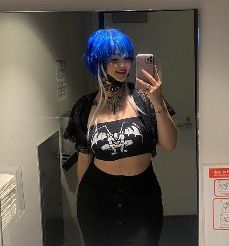 _Succubus Sushi erotic star photos