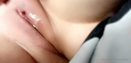 Troll Doll model top pic