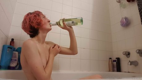 Emmanooodle_ erotic model archive