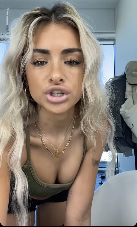 Gabriella Annalisa star hd image