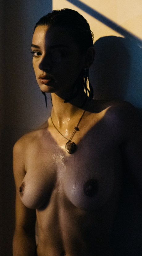 Roxane Eylaud_ art star photo