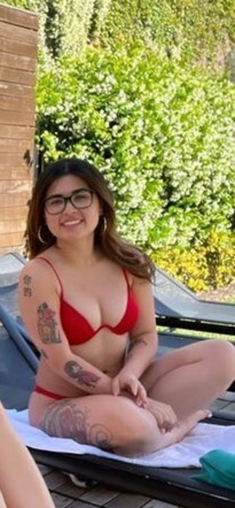 _Jydn lol sex model pic