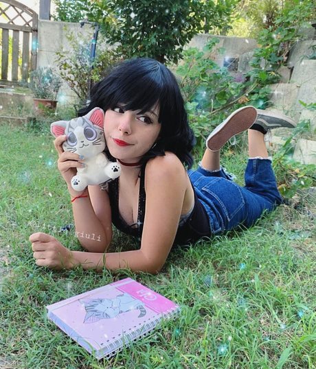 Little Giuli top model picture