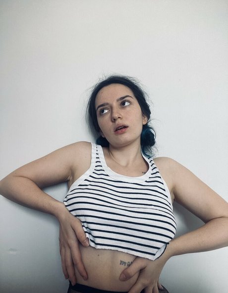 Losex perfect model img