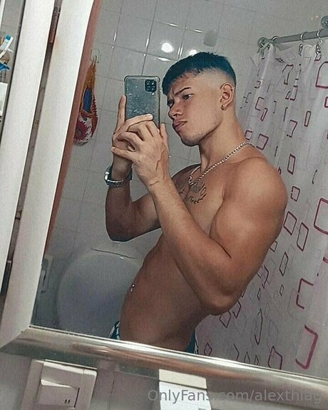 Alexthiag model adult pic
