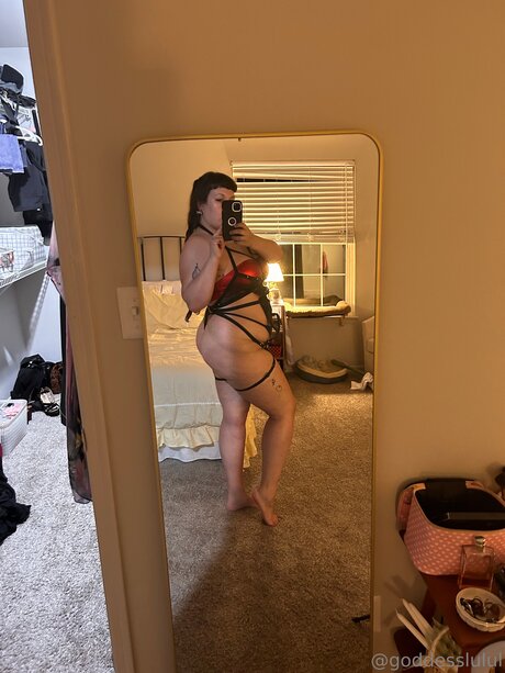 Xxlululo star pornographic images